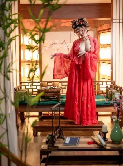 按摩女双飞上位毛片_剧情片高清迅雷在线观看
