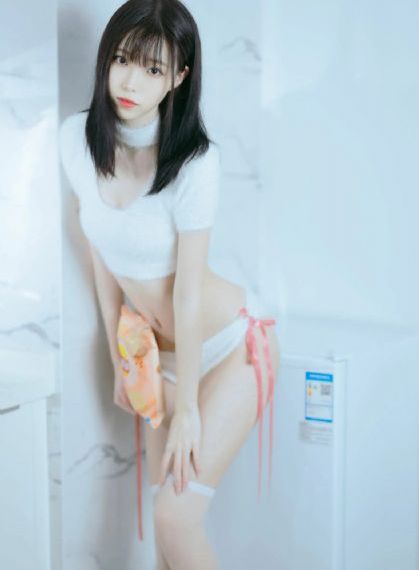 日本精品午夜福利写真视频观看_DVD高清视频观看