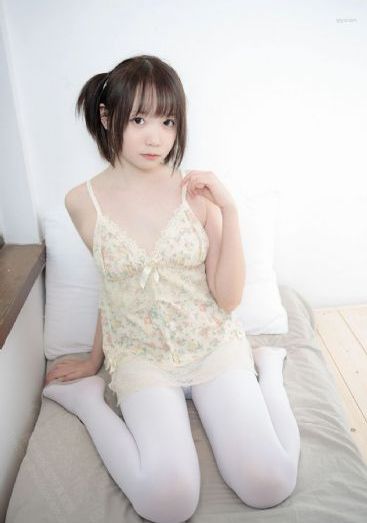 男吃奶玩乳尖高潮视频午夜_HD在线播放观看