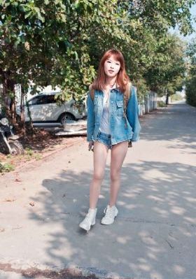 伊人毛片在线_DVD免费播放