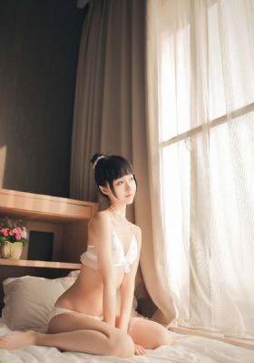 亚洲欧美一区二区三区久久_全集高清百度云未删减2020